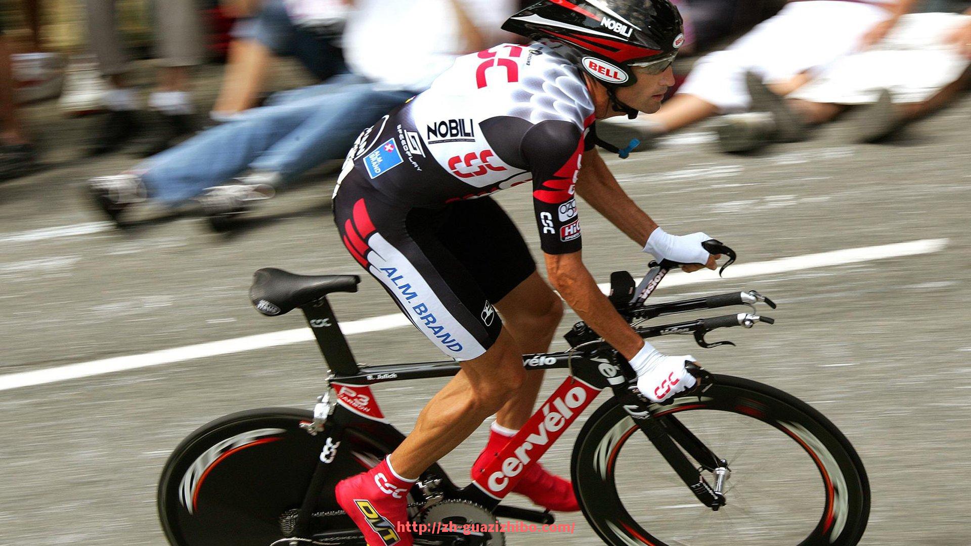 瓜子直播-篮球+欧冠联赛跨界合作及赛事创新探讨